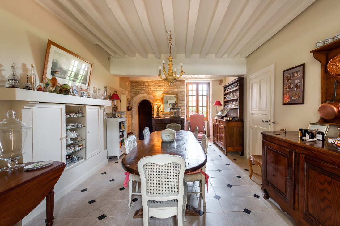Estate in Burnand, Bourgogne – Franche-Comté, France 5 - 16881692