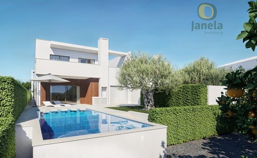 House in Santa Barbara de Nexe, Algarve, Portugal 1