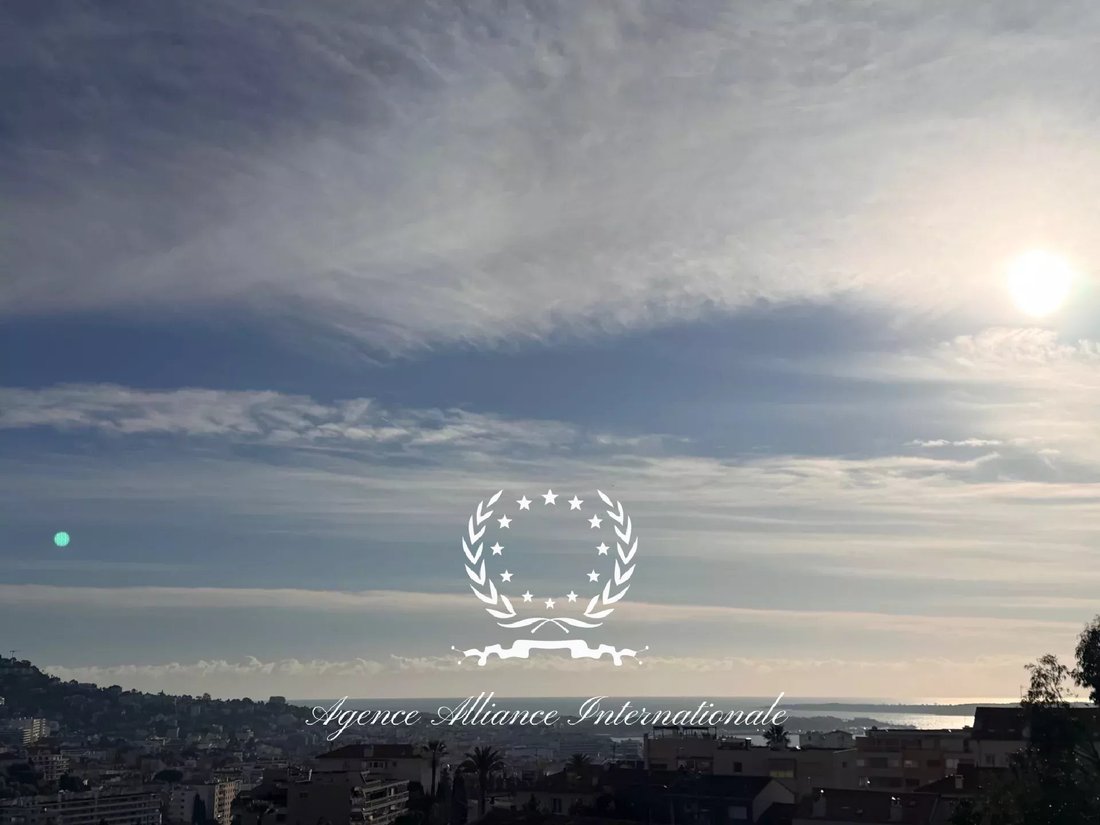 Apartment in Broussailles, Cannes, France 3 - 16885175
