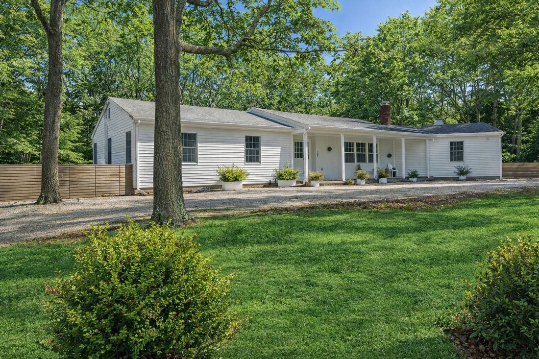 East Hampton, New York, United States 1 - 15879227