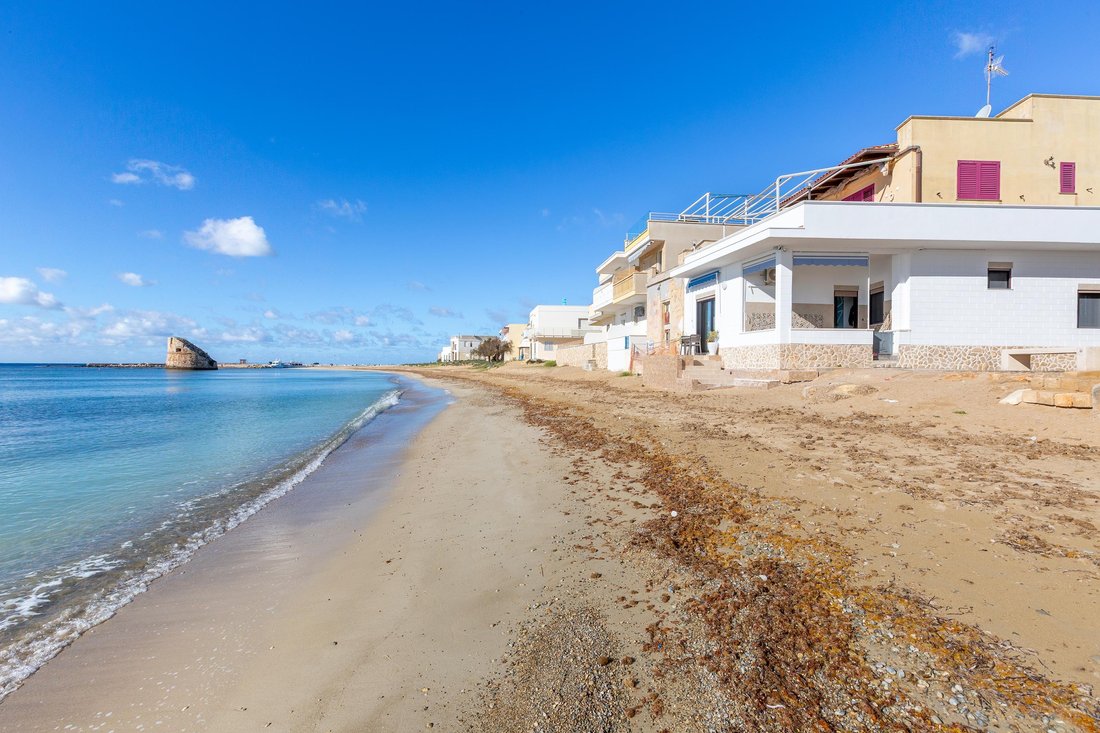 Villa a Salve, Puglia, Italia 1 - 16871264