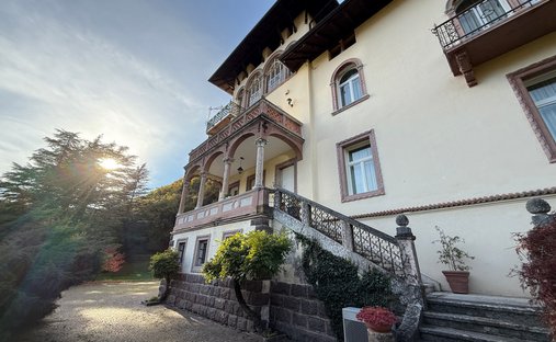 Castle for Sale in Merano, Trentino-South Tyrol, Italy