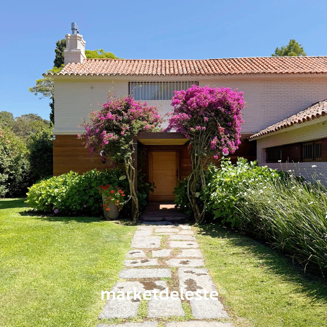 House in Punta del Este, Maldonado Department, Uruguay 1 - 16875298