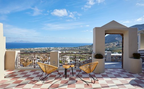 House in Thira, Aegean, Greece 1