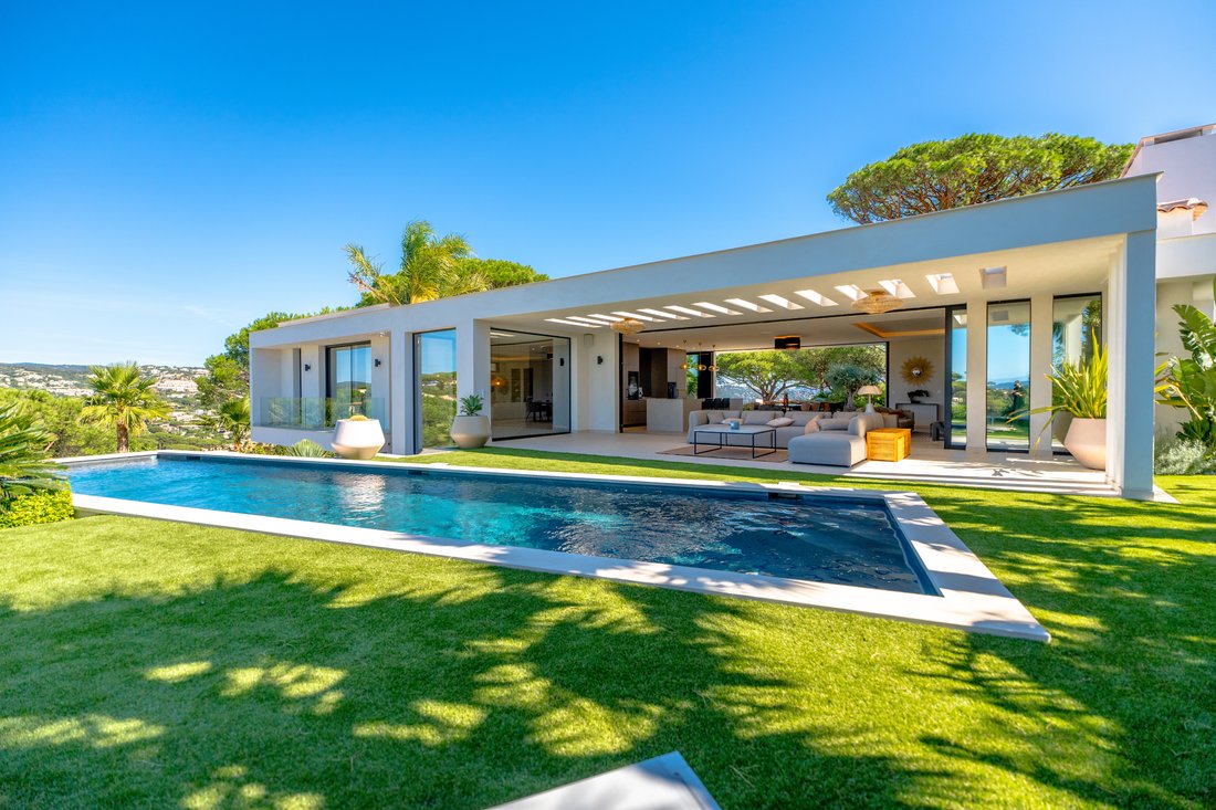 Villa in Ville-Les Saquedes-Le Bouillonnet, Sainte-Maxime, France 4 - 16230898