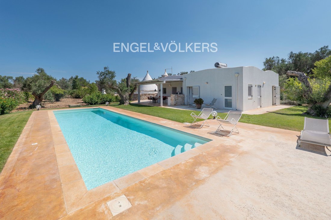 Villa in San Michele Salentino, Apulia, Italy 3 - 15993140