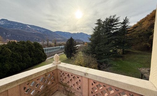Castle for Sale in Merano, Trentino-South Tyrol, Italy