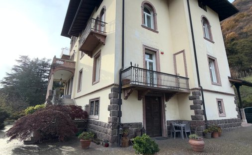 Castle for Sale in Merano, Trentino-South Tyrol, Italy
