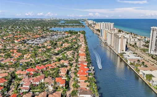 Maison à Hollywood, Floride, États-Unis 1