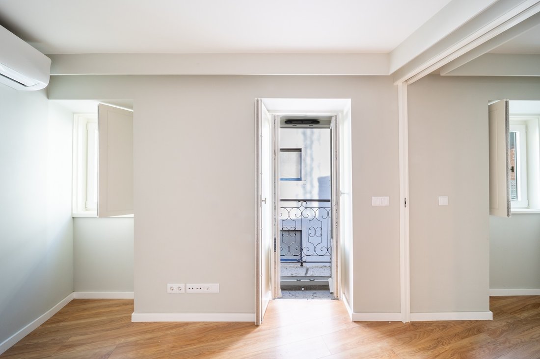 Apartment in Santo Antonio, Lisbon, Portugal 4 - 16888606