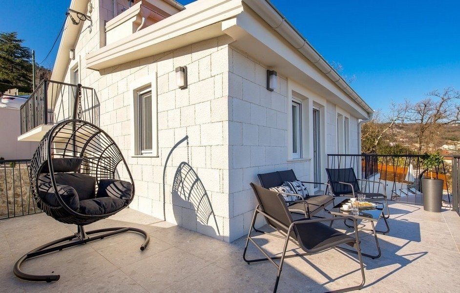 Villa in Grad Opatija, Primorje-Gorski Kotar County, Croatia 5 - 16880581