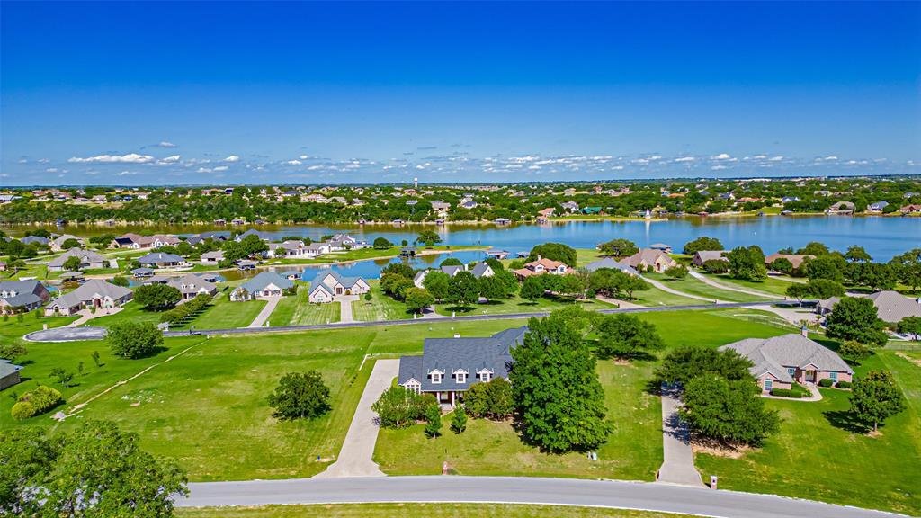 House in Granbury, Texas, United States 1 - 16882616