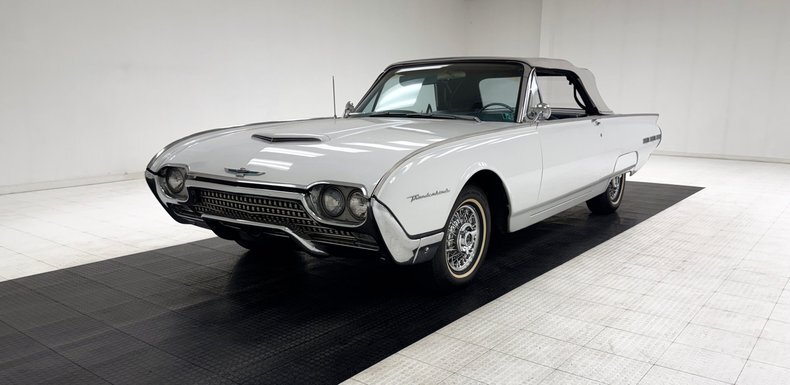 Cabriolet in Morgantown, United States 1 - 13510950