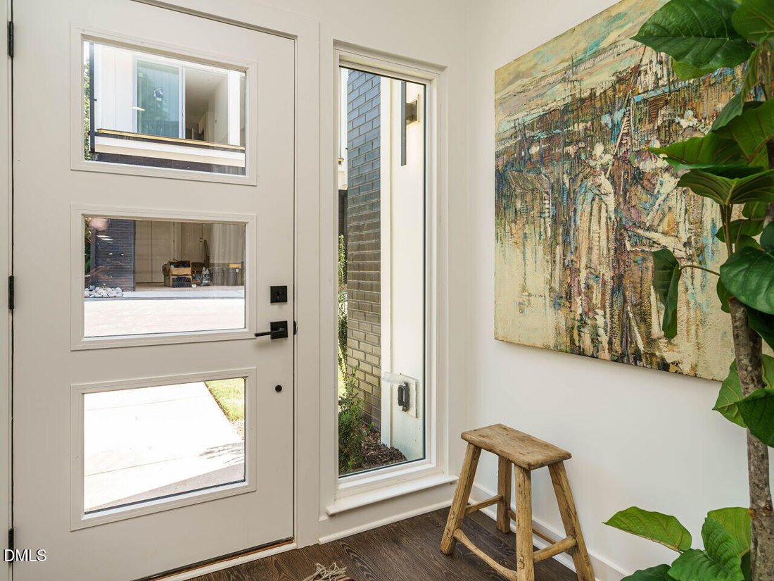 Townhouse in Raleigh, North Carolina, United States 3 - 16875548