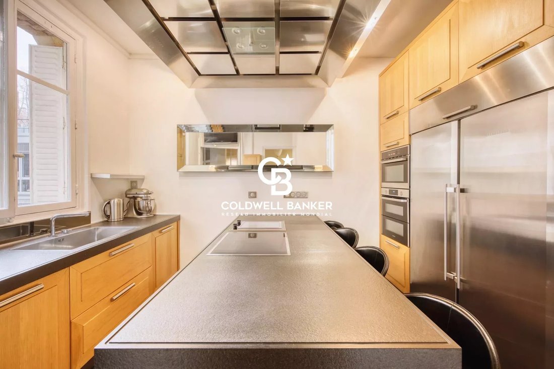 Apartment in Chaillot, Paris 16e Arrondissement, Paris 5 - 16880029