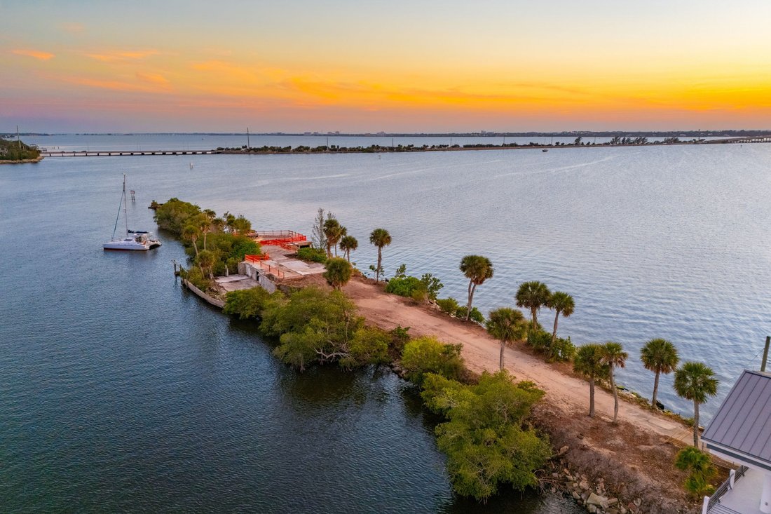 Land in Merritt Island, Florida, United States 2 - 16874006