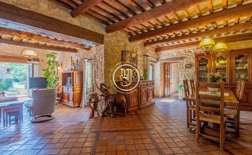 Absolute Tranquillity In The Heart Of The Countryside