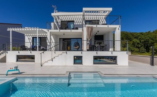 Villa in Grad Crikvenica, Primorje-Gorski Kotar County, Croatia 1