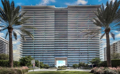 Condo in Bal Harbour, Florida, United States 1
