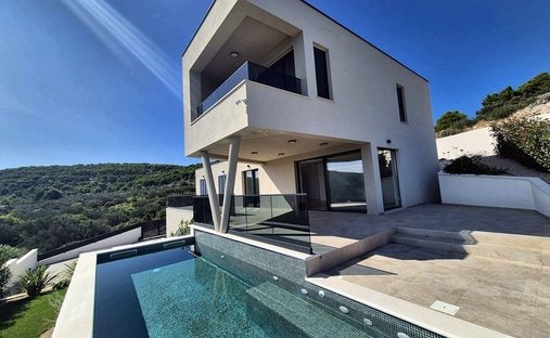 Villa in Tisno, Sibenik-Knin County, Croatia 1