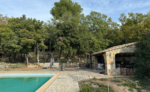 Villa in Bargemon, Provence-Alpes-Côte d'Azur, Frankreich 1