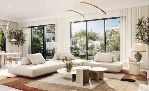 Townhouse in Damac Hills 2, Dubai, United Arab Emirates 1