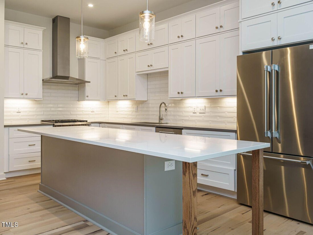Townhouse in Raleigh, North Carolina, United States 2 - 16876323