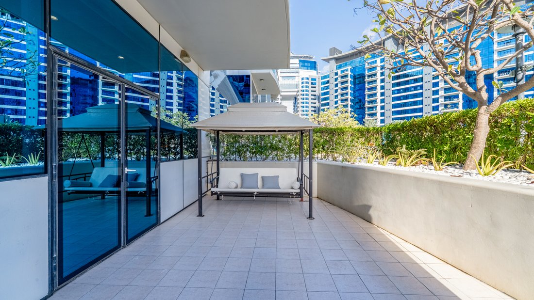 Apartment in Palm Jumeirah, Dubai, United Arab Emirates 1 - 16885221
