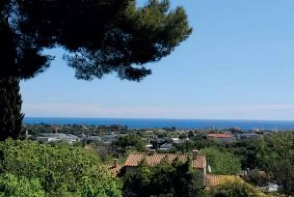 Villa in Vieille Ville, Antibes, France 4 - 10610538