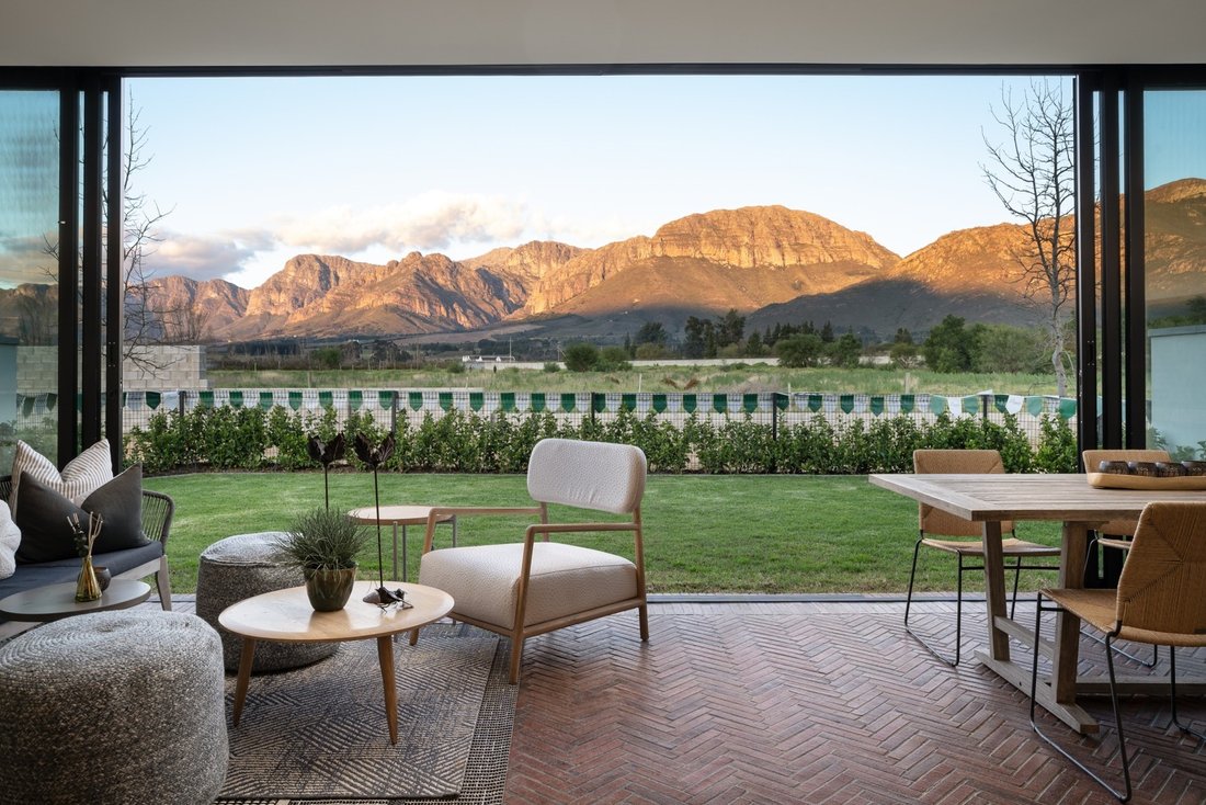 House in Drakenstein Local Municipality, Western Cape, South Africa 3 - 16872407