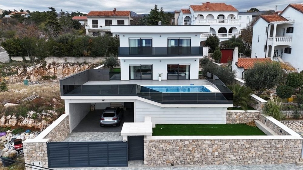 Villa in Novi Vinodolski, Primorje-Gorski Kotar County, Croatia 1 - 16880700