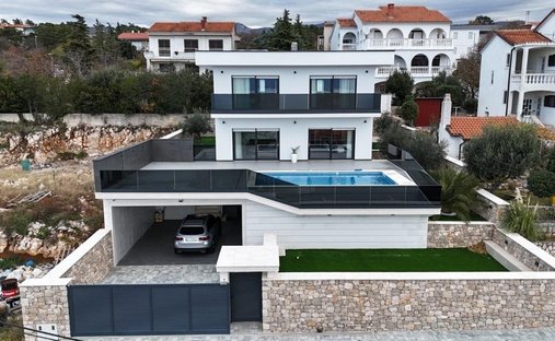 Villa in Novi Vinodolski, Primorje-Gorski Kotar County, Croatia 1
