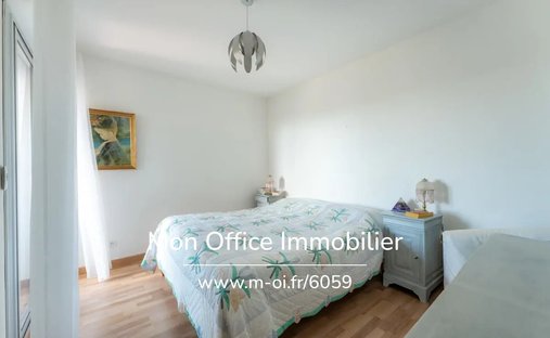 Castle for Sale in Aix-en-Provence, Provence-Alpes-Côte d'Azur, France