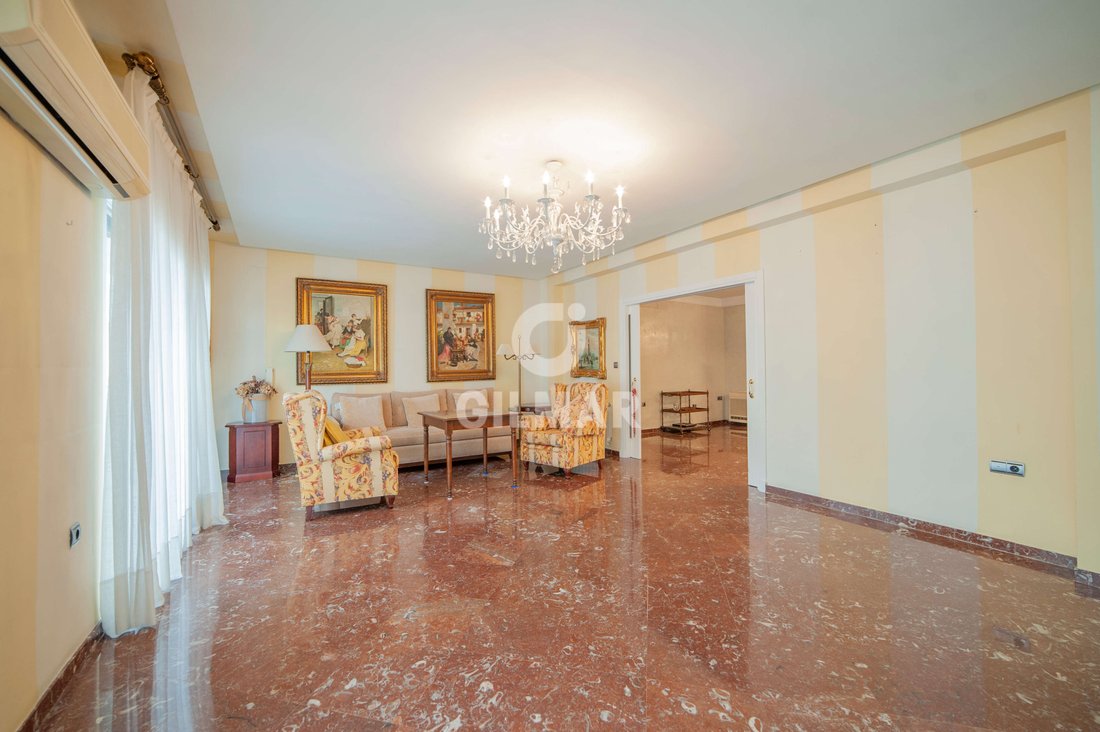 Apartment in Casco Antiguo, Seville, Spain 5 - 16872045