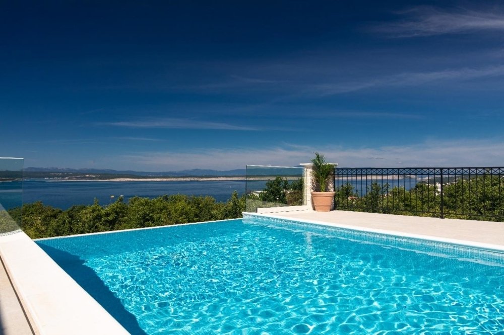 Villa in Grad Crikvenica, Primorje-Gorski Kotar County, Croatia 2 - 16880207