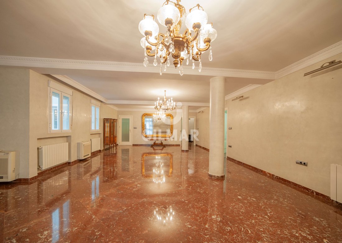 Apartment in Casco Antiguo, Seville, Spain 1 - 16872045