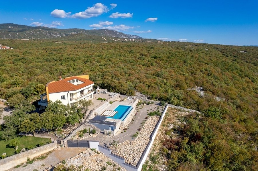 Villa in Grad Kraljevica, Primorje-Gorski Kotar County, Croatia 3 - 16880586