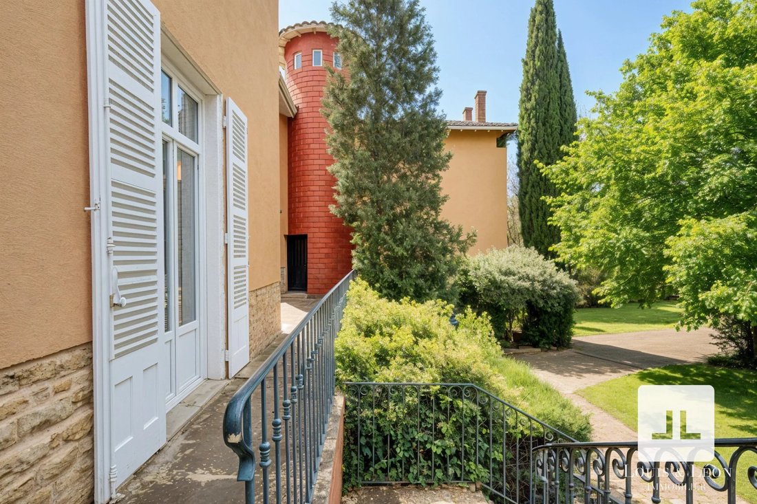 House in Lacenas, Auvergne-Rhône-Alpes, France 3 - 16888635
