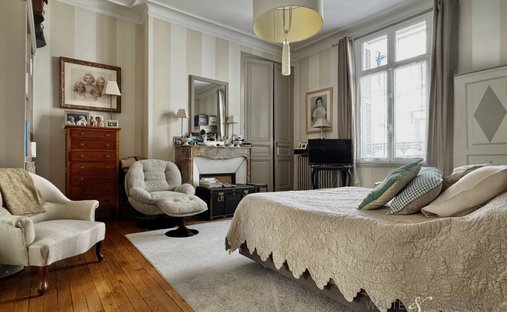 Castle for Sale in Tours, Centre-Val de Loire, France