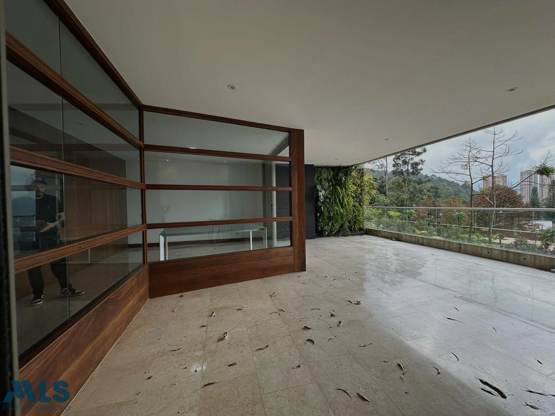 Apartment in Medellín, Antioquia, Colombia 1 - 16885149