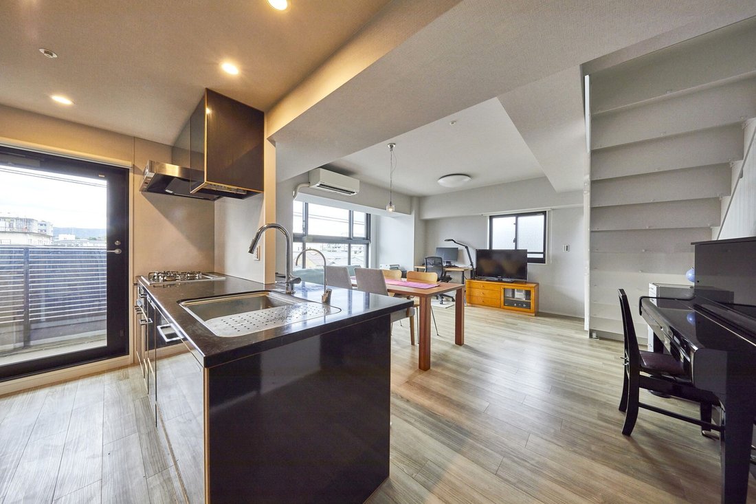 Condo in Kyoto, Kyoto, Japan 1 - 16879030