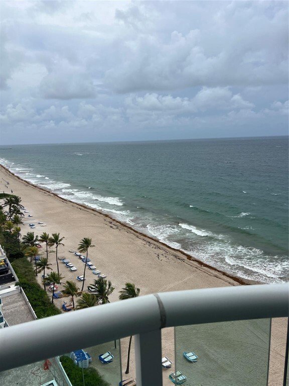 Condo in Fort Lauderdale, Florida, United States 3 - 16633941