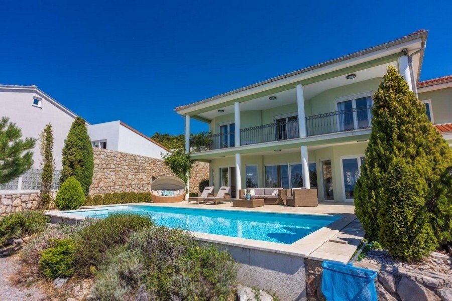 Villa in Grad Crikvenica, Primorje-Gorski Kotar County, Croatia 4 - 16880713