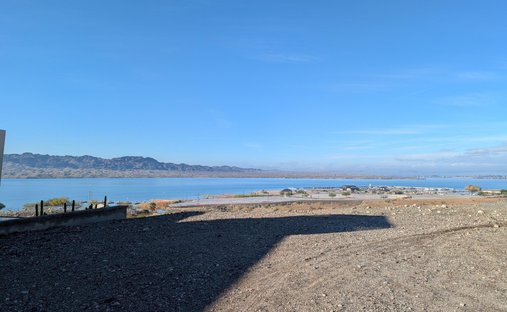 Land in Lake Havasu City, Arizona, United States 1