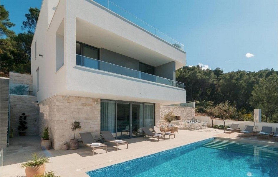 Villa in Lokve, Split, Split-Dalmatia County 2 - 16880394