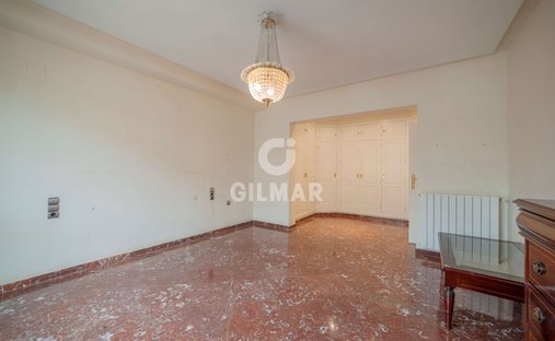 Castle for Sale in Casco Antiguo, Seville, Spain
