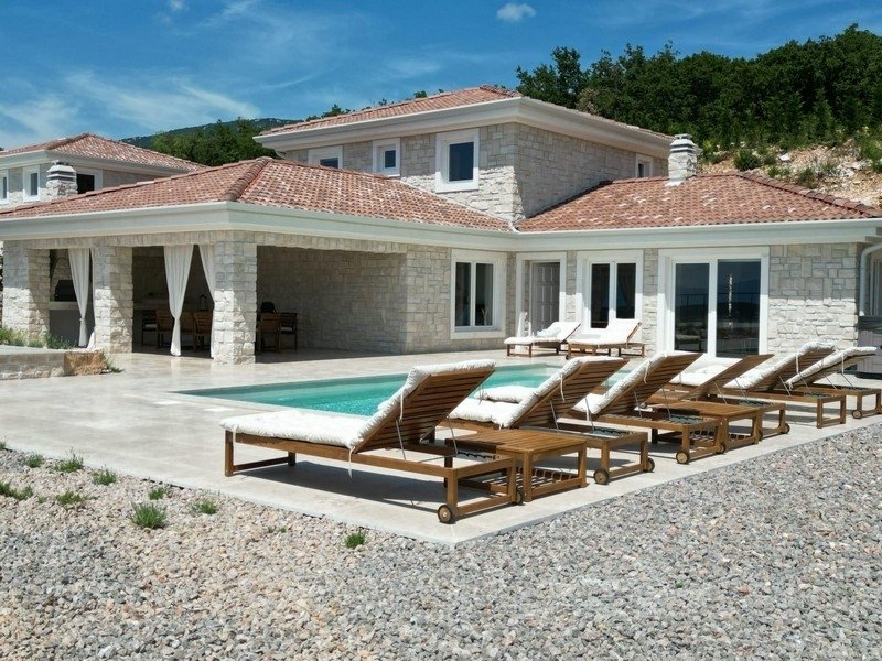 Villa in Grad Crikvenica, Primorje-Gorski Kotar County, Croatia 3 - 16880450