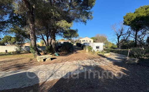 Castle for Sale in Béziers, Occitanie, France - 3