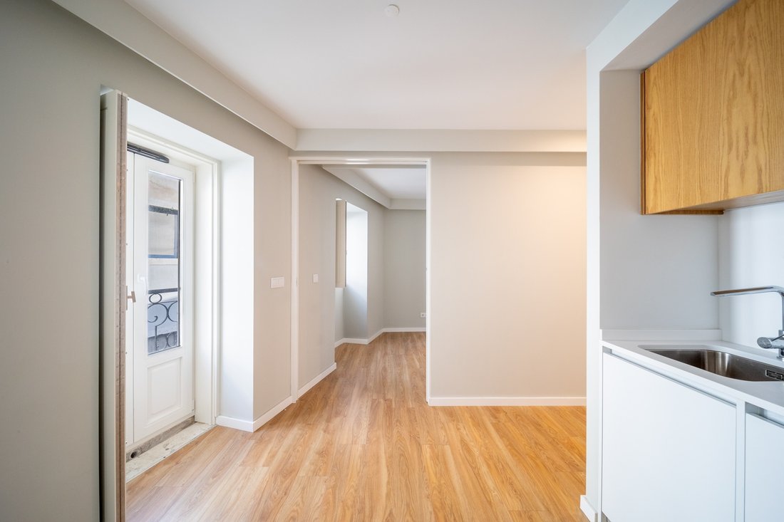 Apartment in Santo Antonio, Lisbon, Portugal 3 - 16888606