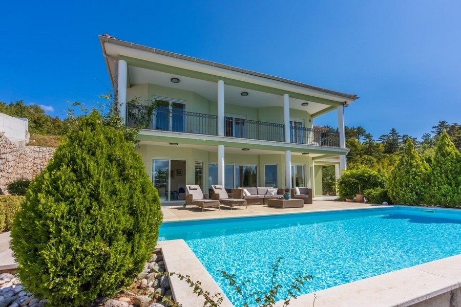 Villa in Grad Crikvenica, Primorje-Gorski Kotar County, Croatia 2 - 16880713